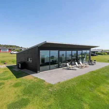 Anniina - 200m From The Sea In Djursland And Mols By Interhome Holiday home